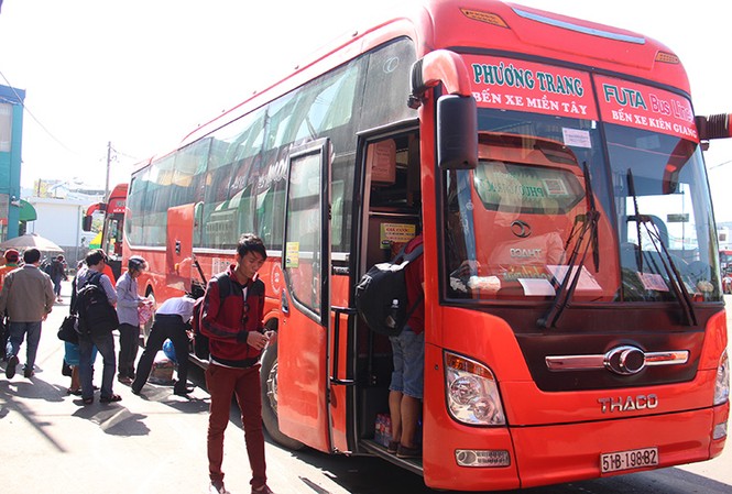 Phương Trang - FUTA Bus Lines: Top 5 Công ty Vận tải hành khách uy tín 2019 Phương Trang tiếp tục lọt Top 5 doanh nghiệp vận tải hành khách uy tín năm 2019.