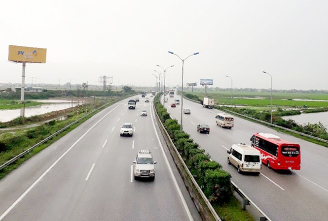 Tổng cục Đường bộ sẽ thu hồi quyết định cấm xe của VEC Tổng cục Đường bộ sẽ rút quyết định vượt thẩm quyền của VEC. Ảnh minh họa.