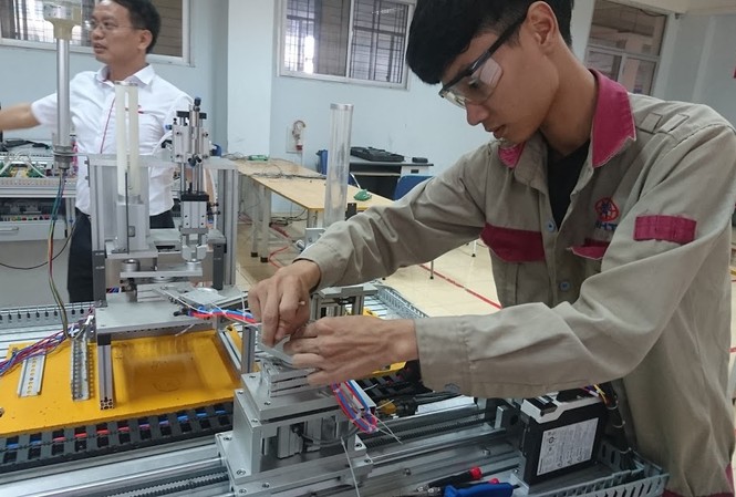 Hơn 118 tỷ đồng hỗ trợ sinh viên trường nghề khởi nghiệp Học sinh, sinh viên trường nghề sẽ được hỗ trợ tài chính để thực hiện các ý tưởng, dự án khởi nghiệp.