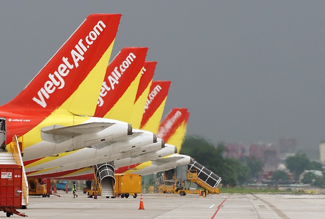 Phòng dịch corona, Vietjet dừng các đường bay Trung Quốc từ ngày mai Vietjet là hãng đầu tiên của Việt Nam dừng các đường bay đi/đến Trung Quốc từ ngày 1/2 tới.