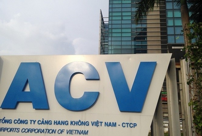 Bộ Tài chính kiến nghị không xử lý 500 tỷ đồng tiền vé ôtô vào sân bay ACV sẽ không phải nộp lại ngân sách nhà nước số tiền hơn 500 tỷ đồng thu phí ô tô ra vào sân bay.