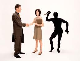 Bỏ quách đi người đàn ông lúc nào cũng nghĩ vợ ngủ với sếp Ảnh minh họa: internet