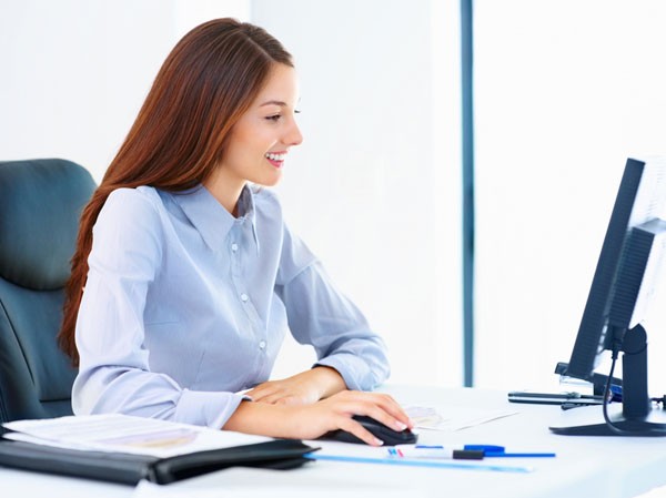 Mẹo trị tóc hư tổn vì ngồi điều hòa Ảnh minh họa: Internet