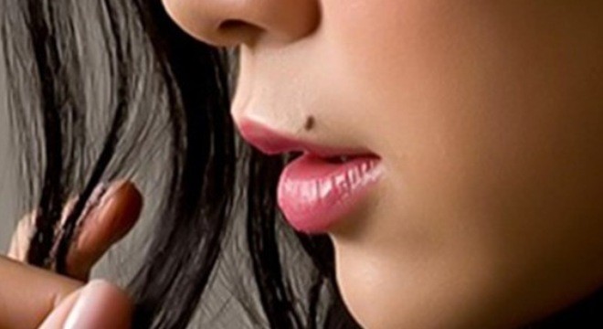 Nhận diện 16 vị trí nốt ruồi mang lại may mắn trên cơ thể người Ảnh minh hoạ: Internet