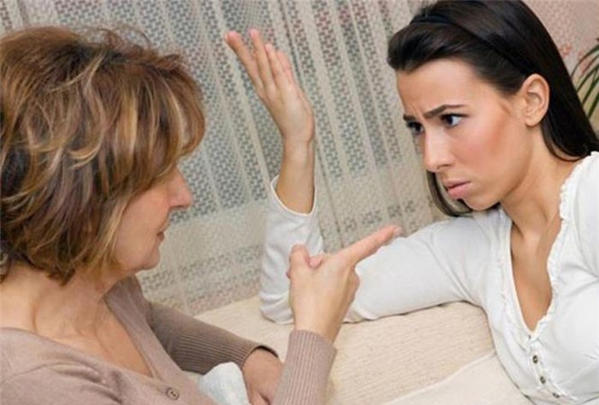 Mẹ chồng mặt lạnh băng tuyên bố bán nhà riêng của con dâu để... trả nợ Ảnh minh họa: Internet