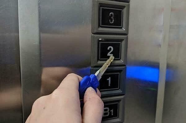 Người ở chung cư đặc biệt lưu ý những điều này để chống Covid-19 Ảnh minh họa: Internet