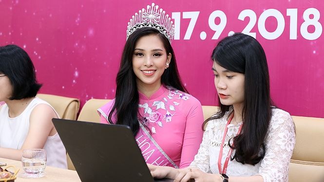Hội An vinh danh Hoa hậu Việt Nam Trần Tiểu Vy Ảnh: Mạnh Thắng
