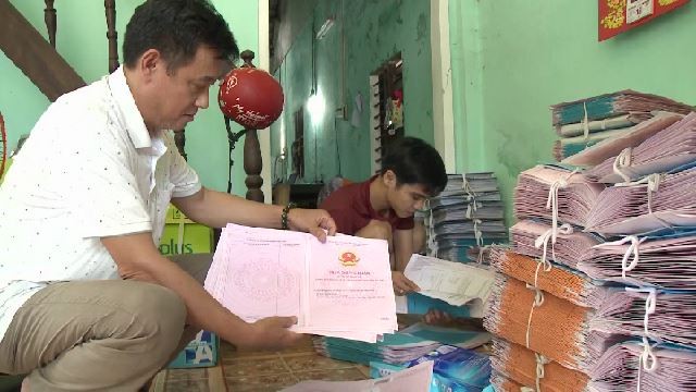 Quảng Nam: Hai máy tính chứa dữ liệu 20.000 sổ đỏ bị mất Cơ quan chức năng đang điều tra làm rõ vụ việc. Ảnh Đ.C