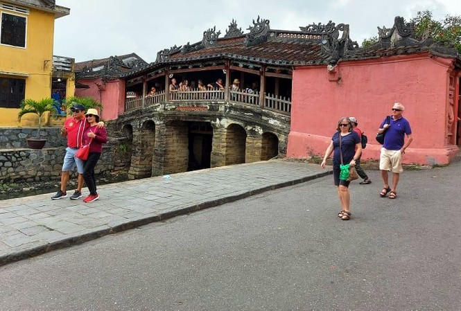Hội An mở cửa đón khách tham quan trở lại từ 24/9 Sau thời gian đóng cửa vì dịch COVID-19, Hội An mở cửa đón khách du lịch từ ngày 24/9