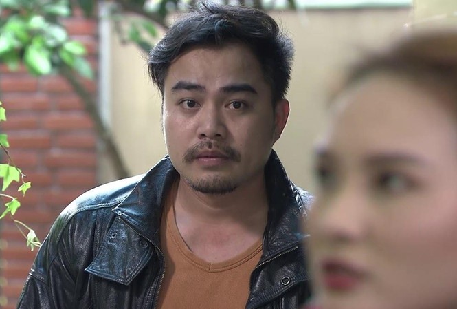 Trọng Hùng: Cảnh khó nhất trong 'Về nhà đi con' là Khải hiếp dâm vợ mình Khải đang là nhân vật bị ghét nhất trong phim Về nhà đi con.