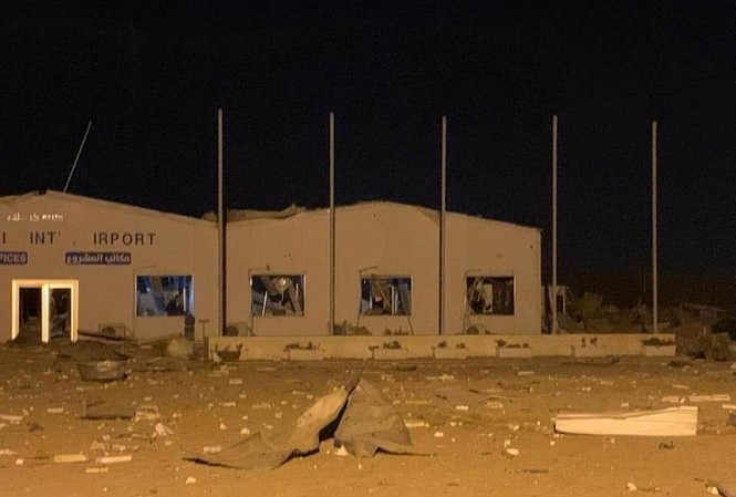 Cận cảnh sân bay lớn nhất Iraq bị Mỹ không kích tan hoang Cận cảnh sân bay lớn nhất Iraq bị Mỹ không kích tan hoang