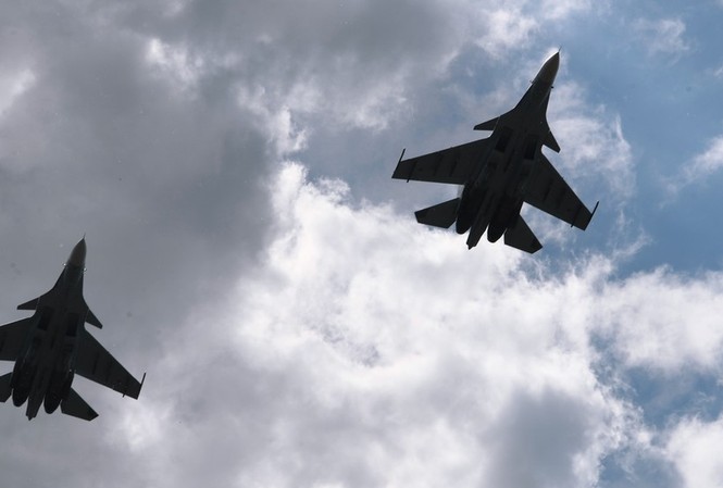 Tiêm kích Su-30 của Nga vô tình bị đồng đội bắn rơi Máy bay chiến đấu Su-30