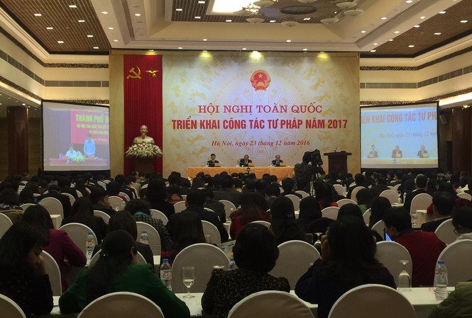 Thủ tướng yêu cầu khắc phục tình trạng nhờn luật, lợi ích nhóm Thủ tướng yêu cầu khắc phục tình trạng nhờn luật, lợi ích nhóm