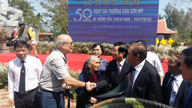 Tưởng niệm 50 năm thảm sát Sơn Mỹ: Cầu nguyện cho hòa bình… Tưởng niệm 50 năm thảm sát Sơn Mỹ: Cầu nguyện cho hòa bình…