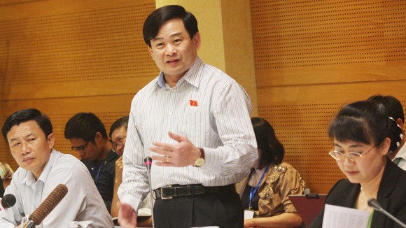 Nhân sự là bài học đầu tiên của Quốc hội ĐBQH Nguyễn Đình Quyền