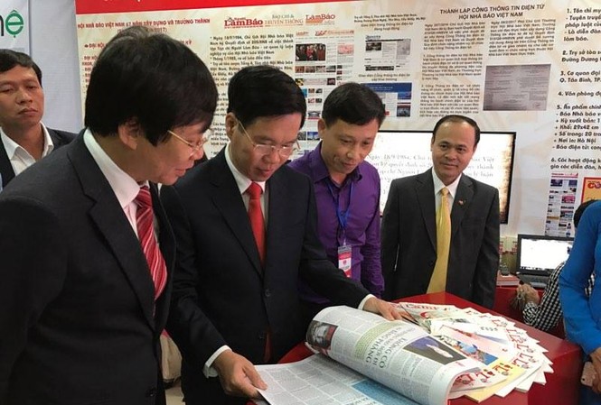 Khai mạc Hội báo toàn quốc 2017 Hội báo toàn quốc khai mạc sáng 17/3