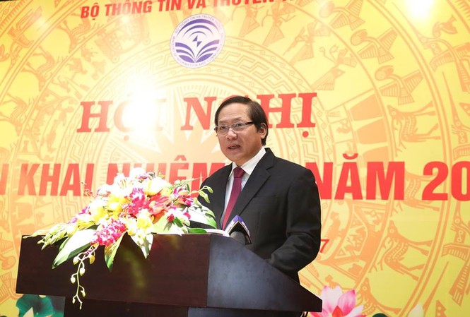 Gỡ bỏ 159 tài khoản Facebook nói xấu, bôi nhọ lãnh đạo, tuyên truyền chống phá Bộ Trưởng Bộ TT&TT Trương Minh Tuấn phát biểu tại hội nghị