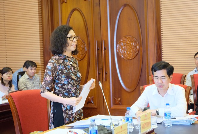 'Nhiều con em lãnh đạo xin nghỉ việc vì áp lực' Tổng giám đốc BHXH Việt Nam Nguyễn Thị Minh