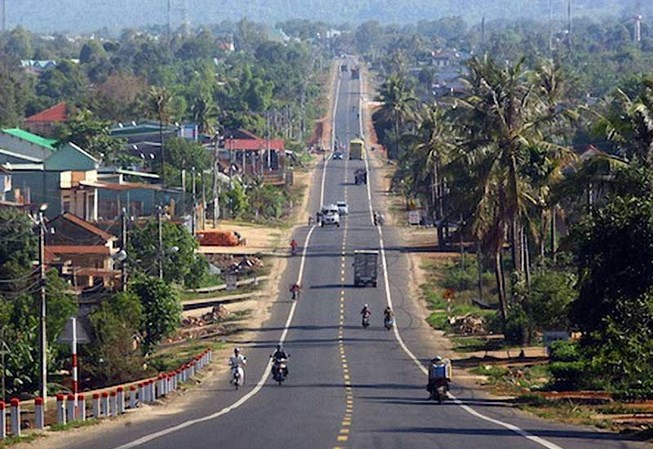 Bộ trưởng Giao thông báo cáo Quốc hội về dự án đường Hồ Chí Minh Bộ GTVT khẳng định đường Hồ Chí Minh không thất thoát, tiêu cực, tham nhũng. Ảnh IT