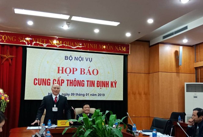 Bộ trưởng Công Thương xin lỗi: Bộ Nội vụ nói gì về đạo đức công vụ? Bộ Nội vụ họp báo chiều 9/1