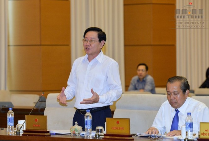 Bộ trưởng Nội vụ: Ngăn việc 'tranh thủ' bổ nhiệm khi sáp nhập huyện, xã Bộ trưởng Nội vụ Lê Vĩnh Tân