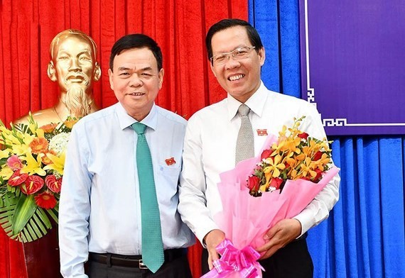 Kiện toàn nhân sự chủ chốt tại TPHCM và 3 tỉnh Ông Võ Thành Hạo và ông Phan Văn Mãi. Ảnh chinhphu.vn