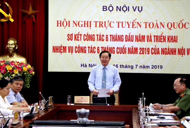 Hơn 600 đơn vị hành chính cấp xã phải sáp nhập Bộ trưởng Lê Vĩnh Tân phát biểu tại hội nghị tổng kết
