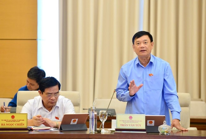 Rất nguy hiểm nếu 'ép' 5 triệu hộ kinh doanh vào Luật Doanh nghiệp Trưởng ban Công tác đại biểu Trần Văn Túy