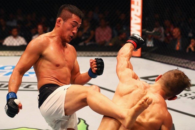 Cựu võ sĩ UFC Hàn Quốc ngồi tù vì bán độ Tae Hyun Bang phải "bóc lịch" 10 tháng