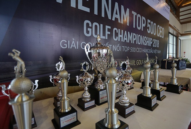 Golfer Hồ Văn Hùng vô địch giải golf VCG 500 2018 Golfer Hồ Văn Hùng vô địch giải golf VCG 500 2018