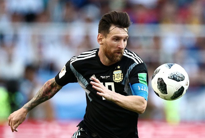 Messi nhận lỗi khi Argentina bị Iceland cầm hoà Messi nhận lỗi khi Argentina bị Iceland cầm hoà