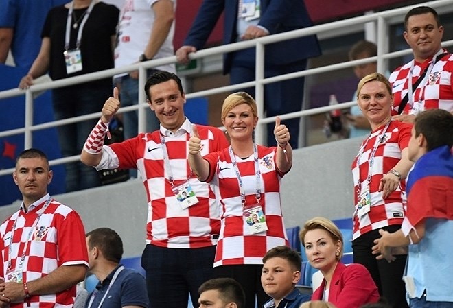Tin nhanh: Nữ tổng thống 'tiếp lửa' cho Croatia đấu chung kết Tin nhanh: Nữ tổng thống 'tiếp lửa' cho Croatia đấu chung kết