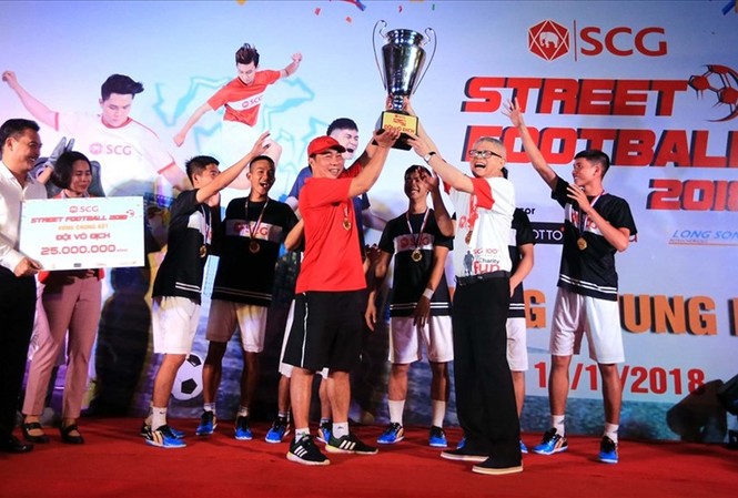 Giải Bóng đá đường phố SCG Street Football 2018 tìm ra nhà vô địch Giải Bóng đá đường phố SCG Street Football 2018 tìm ra nhà vô địch