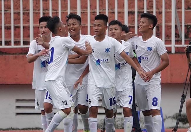 Em họ Công Phượng giúp HAGL thắng to ở giải U15 Quốc gia Quốc Cường (7) có màn trình diễn xuất sắc
