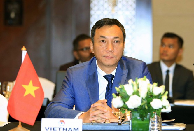 Phó Chủ tịch VFF lên chức sếp lớn ở Liên đoàn bóng đá châu Á Phó Chủ tịch VFF lên chức sếp lớn ở Liên đoàn bóng đá châu Á