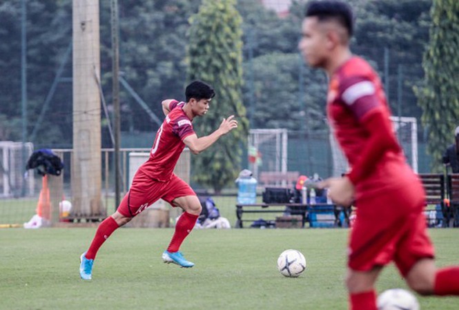 BLV Vũ Quang Huy: 'Tuyển Việt Nam ở tầm cao hơn so với Malaysia' BLV Vũ Quang Huy: 'Tuyển Việt Nam ở tầm cao hơn so với Malaysia'