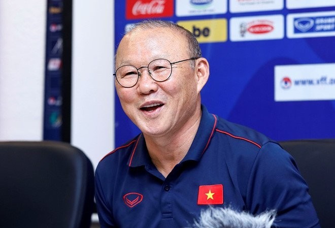 Indonesia từng nhăm nhe 'cướp' thầy Park khỏi Việt Nam Liên đoàn bóng đá Indonesia (PSSI) từng muốn có chữ ký của HLV Park Hang Seo
