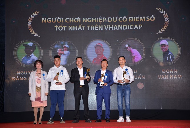 Golfer Hoàng Quân xuất sắc nhất năm 2019 Golfer Hoàng Quân xuất sắc nhất năm 2019