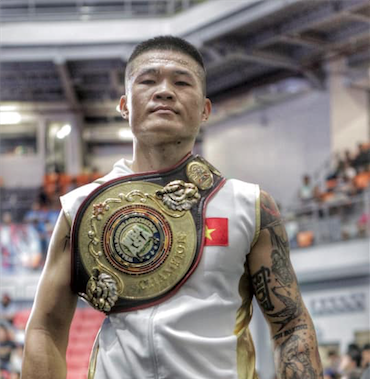 Hạ knock-out võ sĩ Thái Lan, Trương Đình Hoàng lập chiến tích lịch sử Hạ knock-out võ sĩ Thái Lan, Trương Đình Hoàng lập chiến tích lịch sử