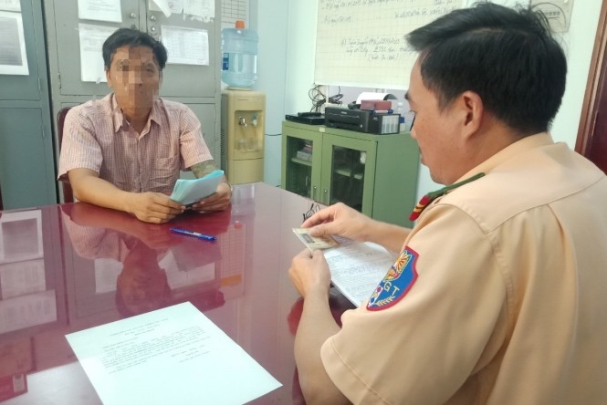 Tài xế container khai nhiều lần dùng ma tuý trước khi cầm lái Tài xế container khai nhiều lần dùng ma tuý trước khi cầm lái