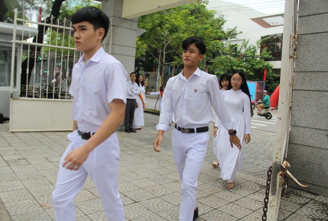 Học sinh Đà Nẵng, Hà Tĩnh đi học lại từ ngày 17/2 Học sinh Đà Nẵng, Hà Tĩnh đi học lại từ ngày 17/2