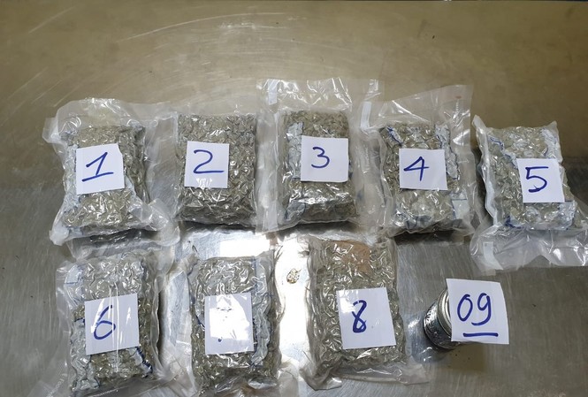 Phát hiện 2,3kg ma tuý trong hành lý từ Mỹ về Việt Nam Số lượng ma tuý bị thu giữ.