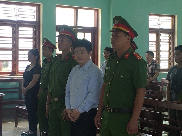 Lần hầu tòa thứ 3 của Tàng Keangnam: Từng thủ sẵn xyanua để tự tử Tráng A Tàng tại phiên tòa ngày 15/9