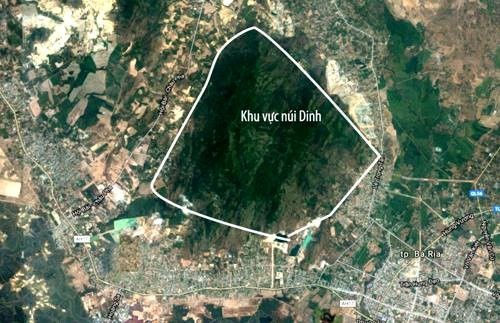 Chưa tìm thấy máy bay và phi hành đoàn gặp nạn ở Vũng Tàu Núi Dinh cách sân bay Vũng Tàu 25 km và TP HCM 80 km.
