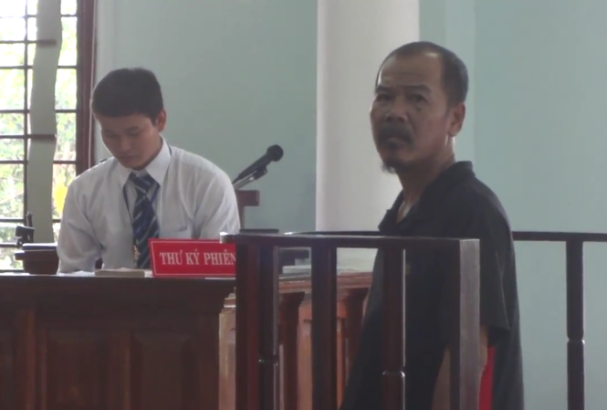 Người mẹ bắt quả tang 'yêu râu xanh' xâm hại con gái Bị cáo Nguyễn Văn Kiều tại phiên tòa