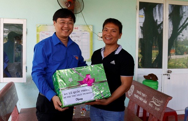 Cần khuyến khích, hỗ trợ thanh niên lập nghiệp trên quê hương Bí thư thứ nhất Trung ương Đoàn thăm mô hình kinh tế của thanh niên tại Quảng Nam