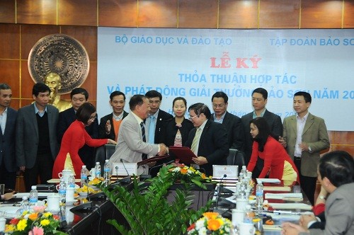 Bộ GD&ĐT gia hạn thời gian nhận đề tài khoa học Giải thưởng Bảo Sơn Bộ GD&ĐT gia hạn thời gian nhận đề tài khoa học Giải thưởng Bảo Sơn