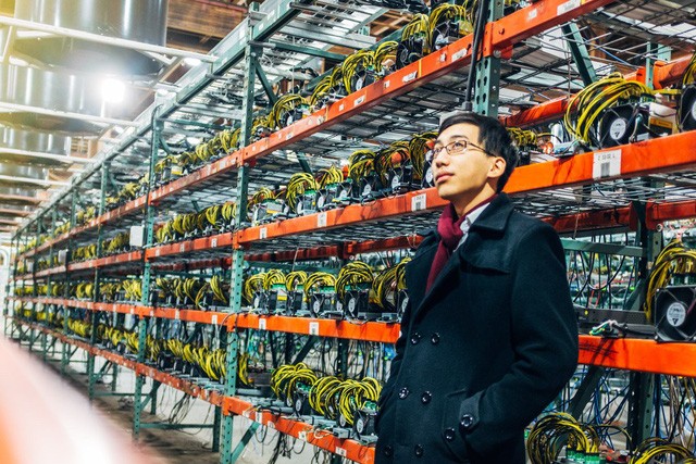 Đào bitcoin 'ngốn' điện nhiều hơn cả lượng điện tiêu thụ của một quốc gia Để đầu tư và duy trì một hệ thống đào bitcoin yêu cầu các "dân chơi" phải trả một khoản tiền rất lớn.
