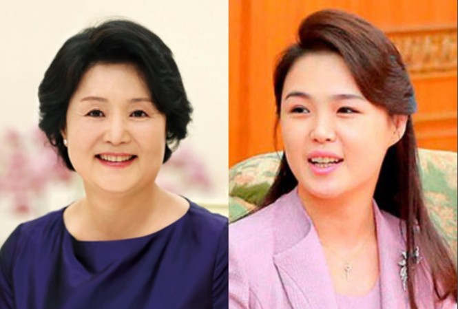 Đệ nhất phu nhân Hàn – Triều lần đầu gặp mặt Bà Kim Jung-sook (trái) và bà Ri Sol-ju (phải).