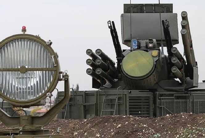 Thiết bị bay không người lái liên tiếp đe dọa căn cứ Nga tại Syria Hệ thống phòng không tại căn cứ Hmeymim. Ảnh: Bộ Quốc phòng Nga